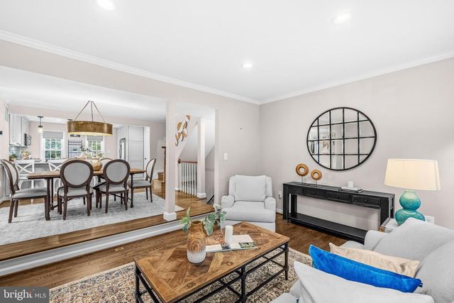 20 S MONTANA ST, Arlington, VA 22204