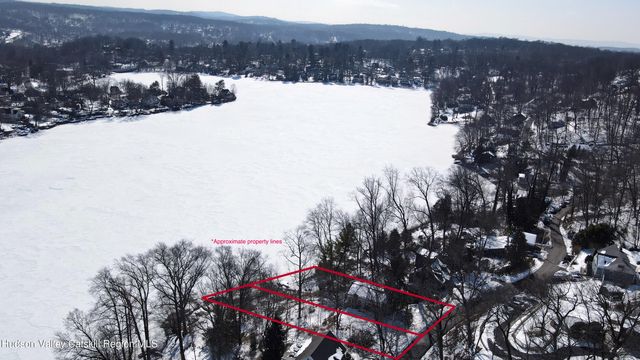 315 Lake Drive, Lake Peekskill, NY 10537
