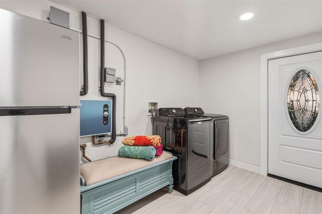 105 LELAND STREET SE, Port Charlotte, FL 33952