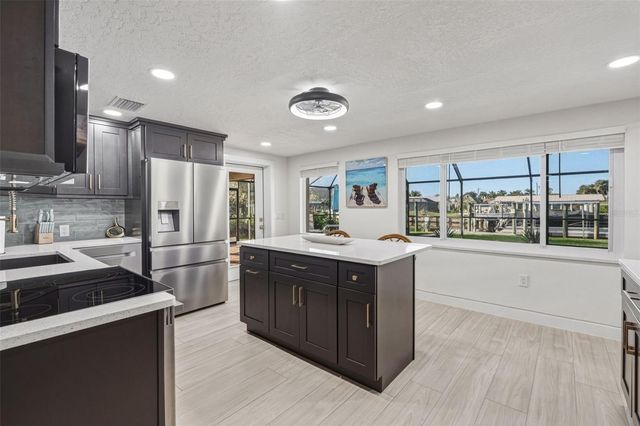 105 LELAND STREET SE, Port Charlotte, FL 33952