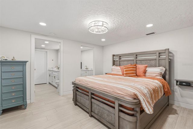 105 LELAND STREET SE, Port Charlotte, FL 33952