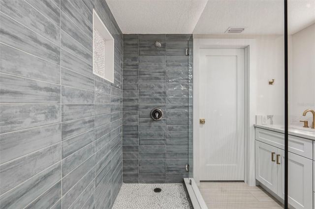 105 LELAND STREET SE, Port Charlotte, FL 33952