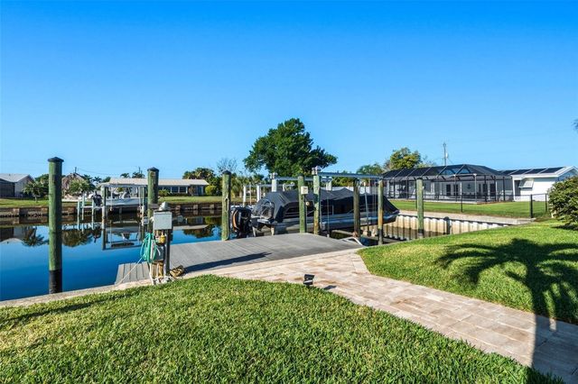 105 LELAND STREET SE, Port Charlotte, FL 33952