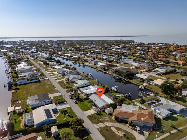 105 LELAND STREET SE, Port Charlotte, FL 33952