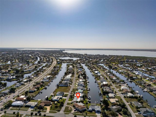 105 LELAND STREET SE, Port Charlotte, FL 33952