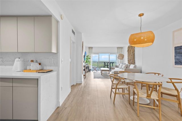 300 Bayview Dr 1504, Sunny Isles Beach, FL 33160