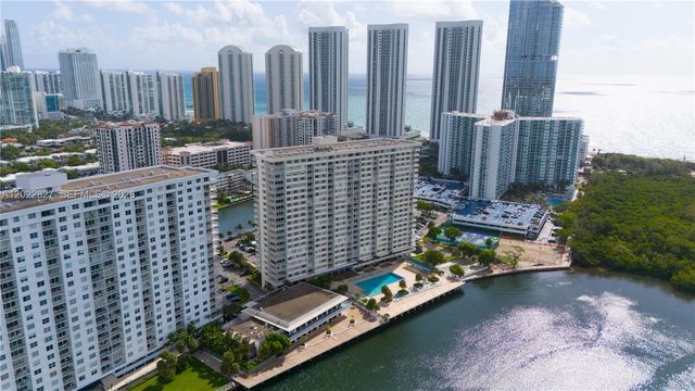 300 Bayview Dr 1504, Sunny Isles Beach, FL 33160