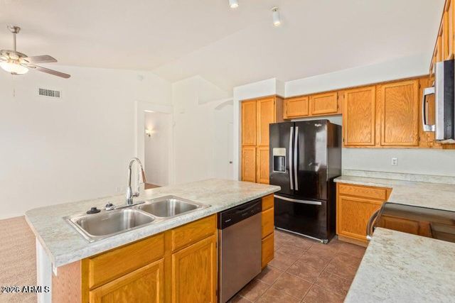 6585 N 77th Drive, Glendale, AZ 85303