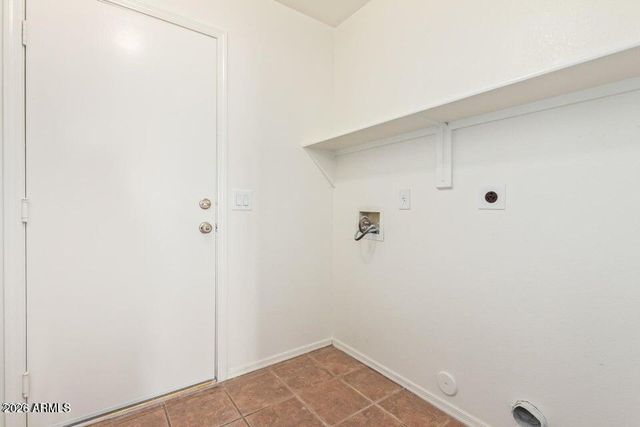 6585 N 77th Drive, Glendale, AZ 85303