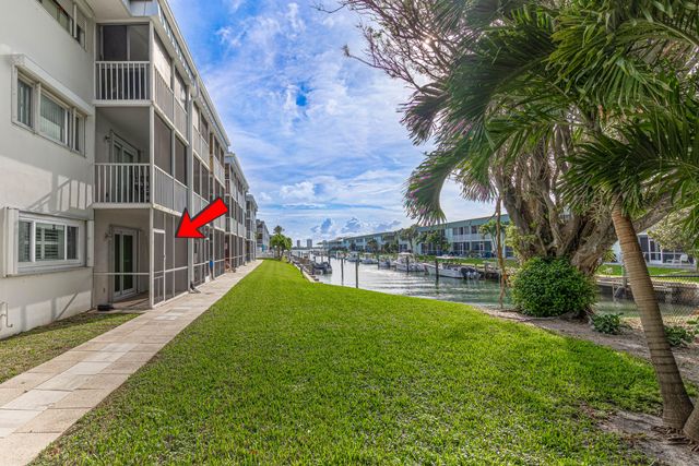 130 Doolen Court 108, North Palm Beach, FL 33408