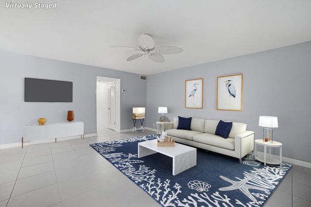 130 Doolen Court 108, North Palm Beach, FL 33408