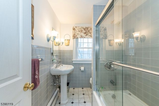 107 Clove Rd 3, Wantage Twp., NJ 07461