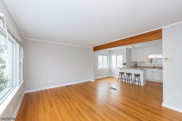 107 Clove Rd 3, Wantage Twp., NJ 07461
