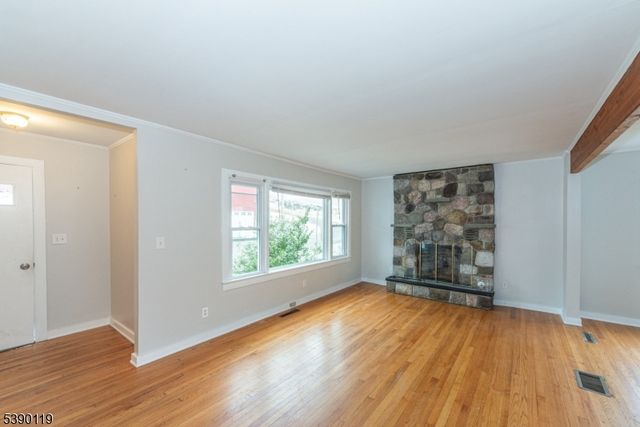 107 Clove Rd 3, Wantage Twp., NJ 07461