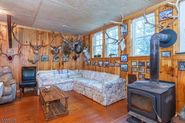 107 Clove Rd 3, Wantage Twp., NJ 07461