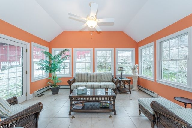 107 Clove Rd 3, Wantage Twp., NJ 07461