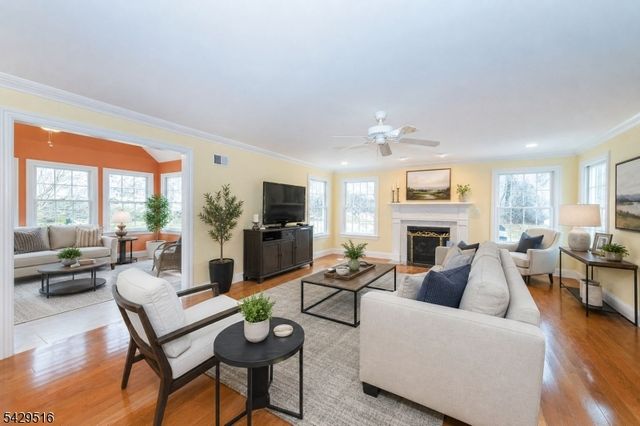 107 Clove Rd 3, Wantage Twp., NJ 07461
