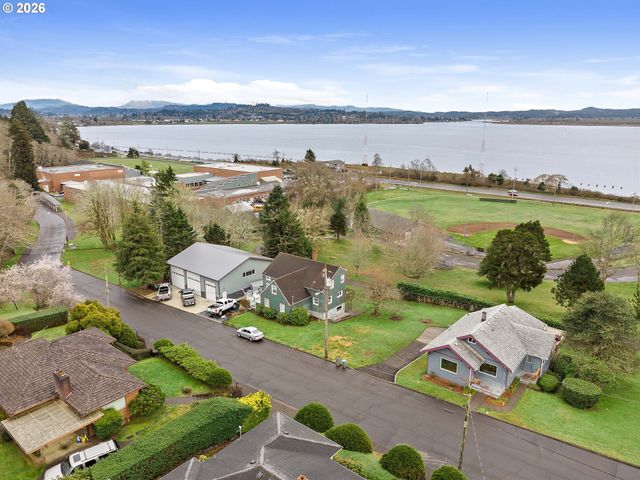 886 FLORENCE Ave, Astoria, OR 97103