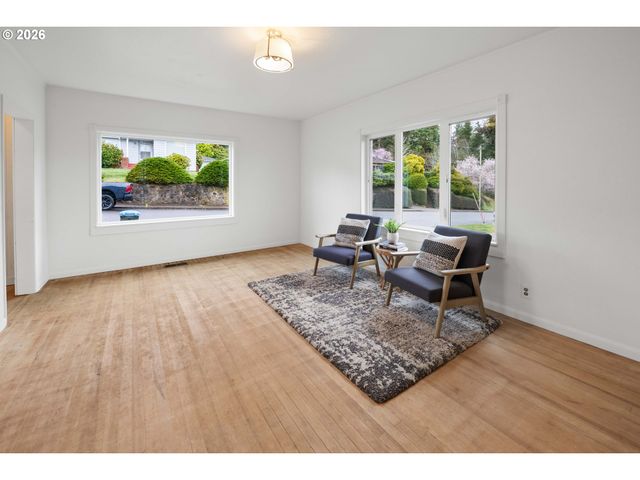 886 FLORENCE Ave, Astoria, OR 97103