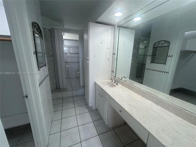 2851 Leonard Drive J502, Aventura, FL 33160