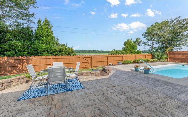 3289 Fayette DR, Virginia Beach, VA 23456