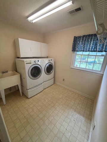 2201 Peerless Road NW, Cleveland, TN 37311
