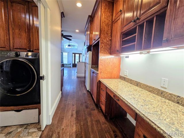 184 S Pence Street, East Alton, IL 62024