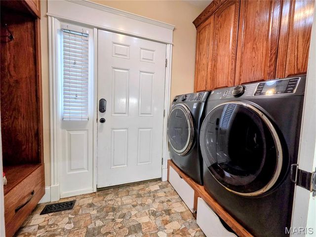 184 S Pence Street, East Alton, IL 62024