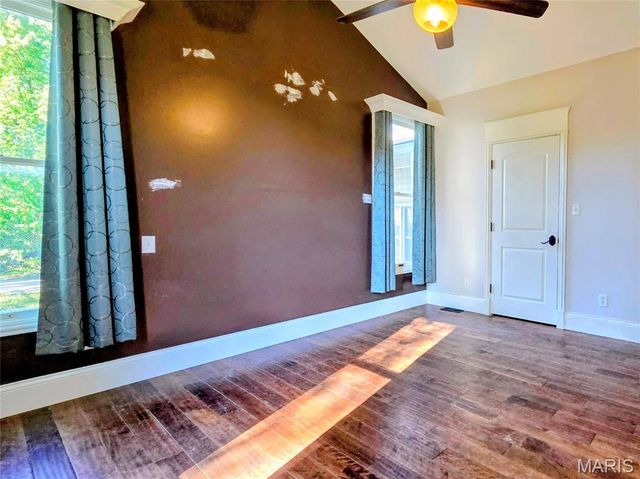 184 S Pence Street, East Alton, IL 62024