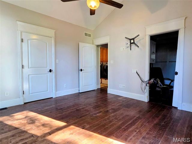 184 S Pence Street, East Alton, IL 62024