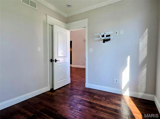 184 S Pence Street, East Alton, IL 62024