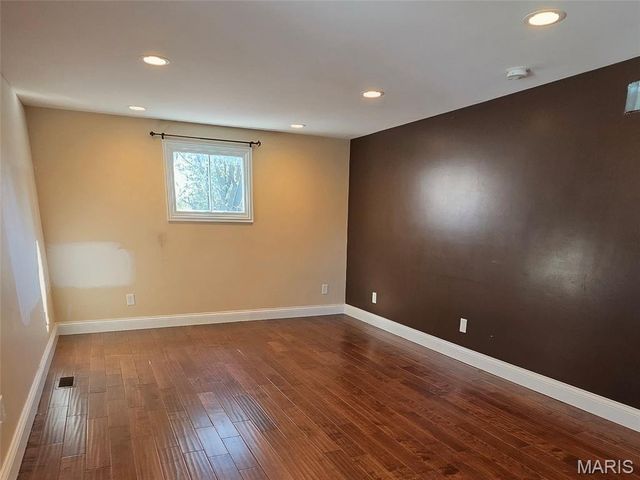 184 S Pence Street, East Alton, IL 62024