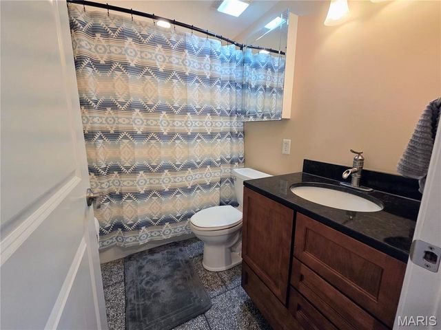 184 S Pence Street, East Alton, IL 62024