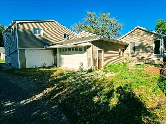 184 S Pence Street, East Alton, IL 62024