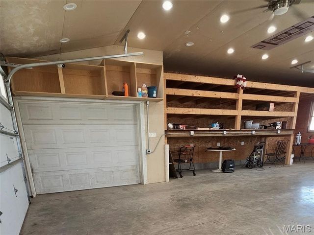 184 S Pence Street, East Alton, IL 62024