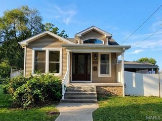 184 S Pence Street, East Alton, IL 62024