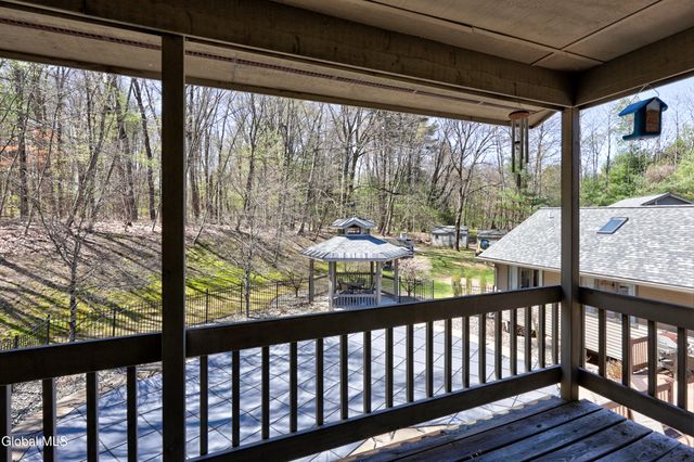 1 Rainbow Way, Ballston Spa, NY 12020