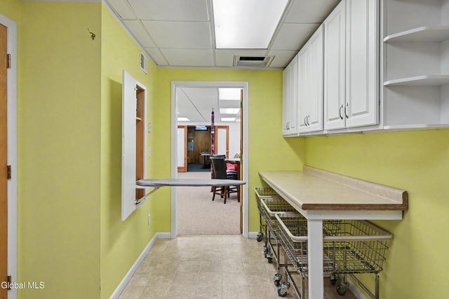 1 Rainbow Way, Ballston Spa, NY 12020
