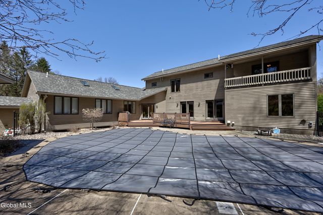 1 Rainbow Way, Ballston Spa, NY 12020