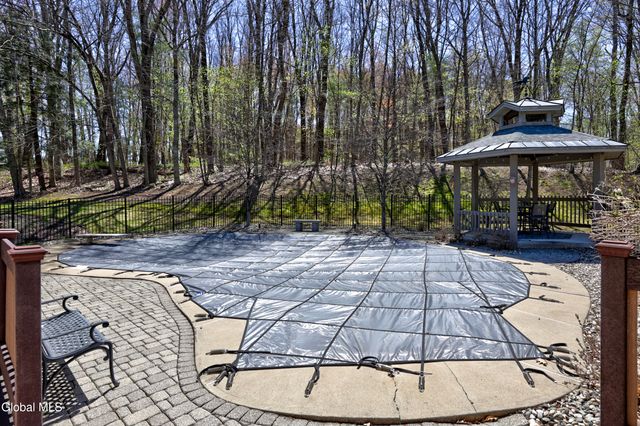 1 Rainbow Way, Ballston Spa, NY 12020