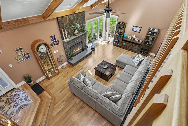 1 Rainbow Way, Ballston Spa, NY 12020