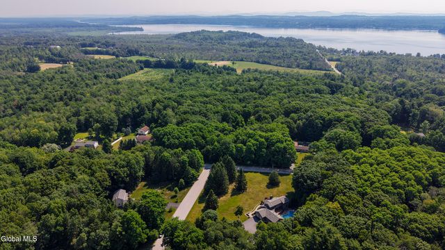 1 Rainbow Way, Ballston Spa, NY 12020