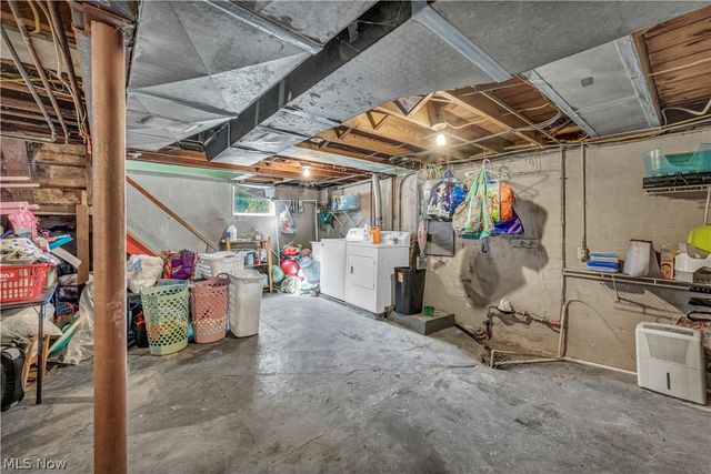20 W Linwood Avenue, Akron, OH 44301