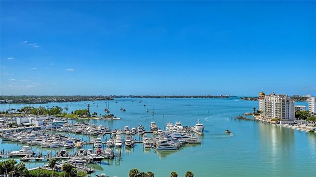 1155 N GULFSTREAM AVENUE 1107, Sarasota, FL 34236