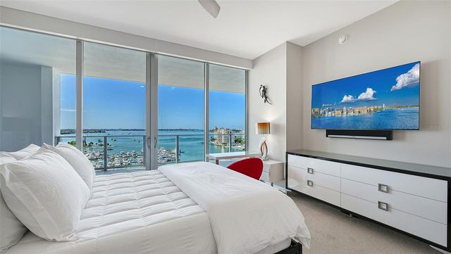 1155 N GULFSTREAM AVENUE 1107, Sarasota, FL 34236