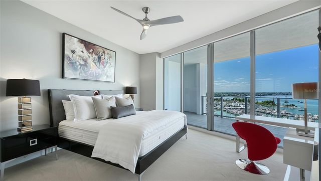 1155 N GULFSTREAM AVENUE 1107, Sarasota, FL 34236