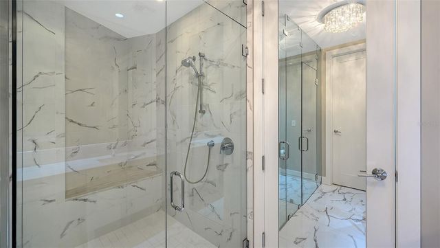 1155 N GULFSTREAM AVENUE 1107, Sarasota, FL 34236