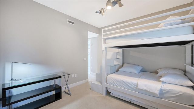 1155 N GULFSTREAM AVENUE 1107, Sarasota, FL 34236