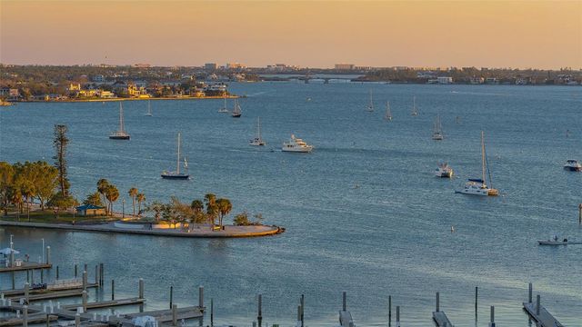 1155 N GULFSTREAM AVENUE 1107, Sarasota, FL 34236