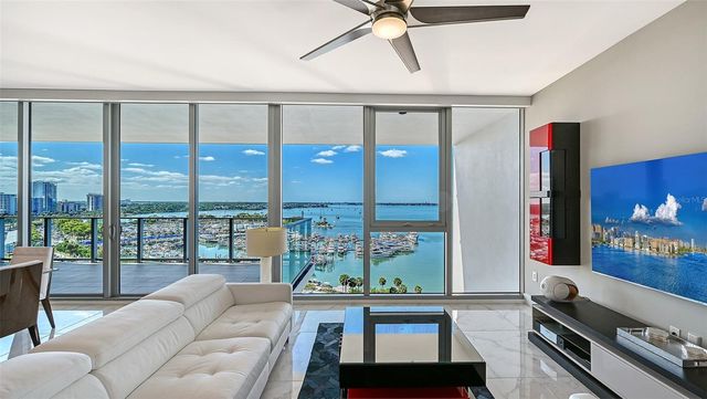 1155 N GULFSTREAM AVENUE 1107, Sarasota, FL 34236